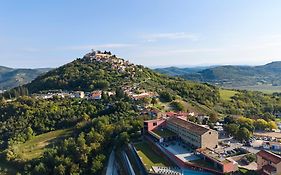 Roxanich Winery And Design Hotel